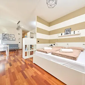  Apartment Tip-top Italien