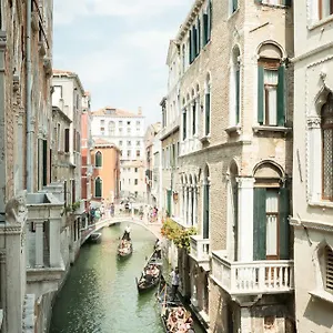 ad-lofts.hotelinveneto.com/