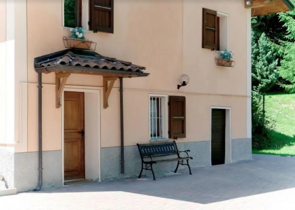 Holiday home Casa Paradiso Carlazzo Italy