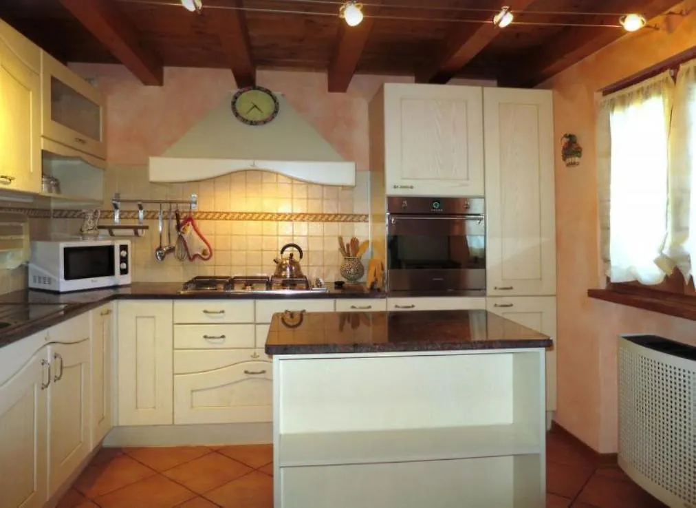 Holiday home Casa Paradiso Carlazzo Italy