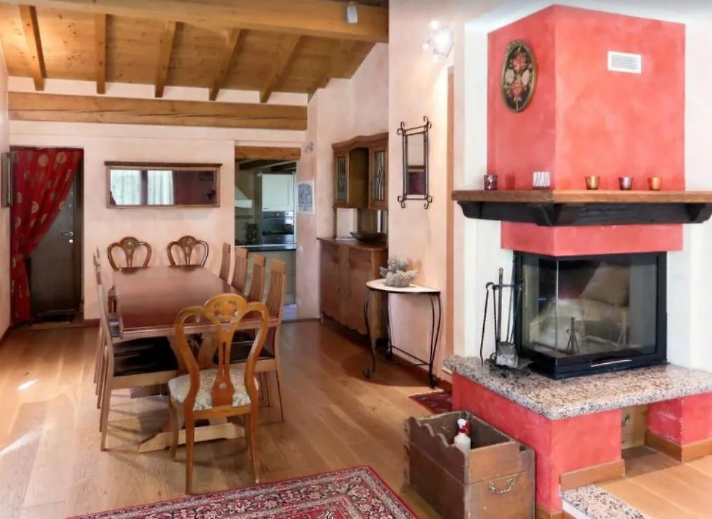 Casa Paradiso Carlazzo Holiday home